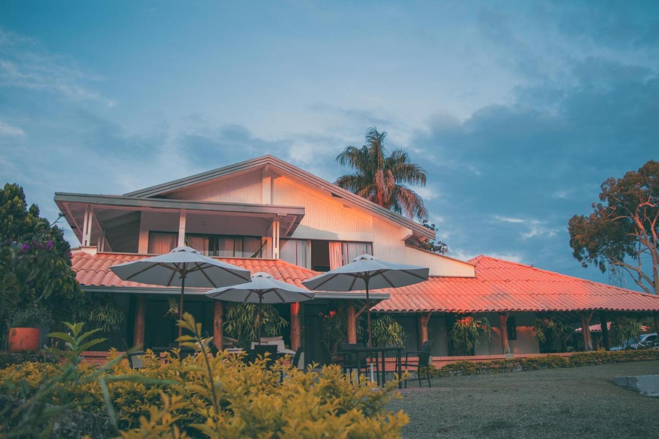 Cotinga Hotel Spa เปเรย์รา ภายนอก รูปภาพ